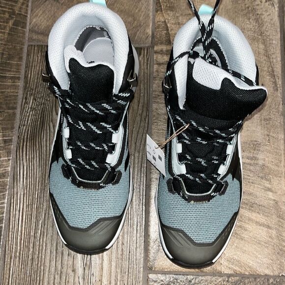 Nwt Adidas Terrex Swift R3 MID unisex hiking shoes - Picture 3 of 6